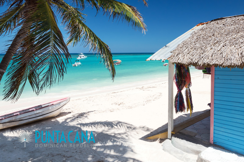 Bavaro Beach / El Cortesito / Beach Shack Shop - Punta Cana, Dominican Republic