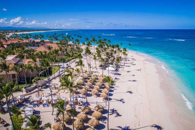 Arena Gorda Beach, Punta Cana, DR - 2022 Beach Guide w/ Best Resorts